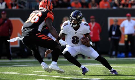 Lamar Jackson Torched The Bengals On A Spectacular 47-Yard TD Run