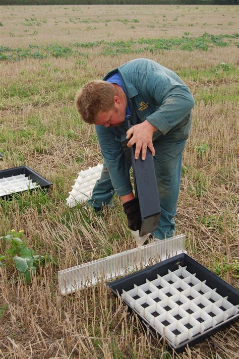 Farmer Jake: Testing Our Fertiliser Spreader