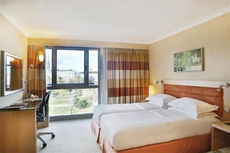 Hilton Vienna Park Hotel - Deals, Photos & Reviews