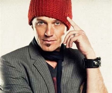 TobyMac Biography - Facts, Childhood, Family, Birthday of Rapper, Singer-songwriter