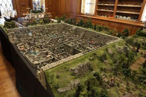 Dungeons and Dragons table top | Dragon table, Dungeons and dragons miniatures, Dungeons and dragons