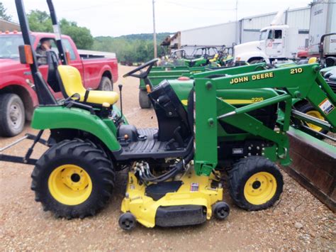 John Deere 2210 Riding Tractor Manual - sharageo