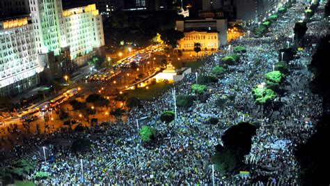 Brazil protests expand to over one million people - CBS News