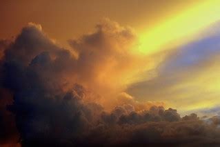 Monsoon Clouds | I didn't see this earlier, but the 'beam' o… | Flickr