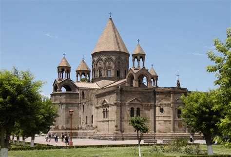 Etchmiadzin Cathedral - World History Encyclopedia