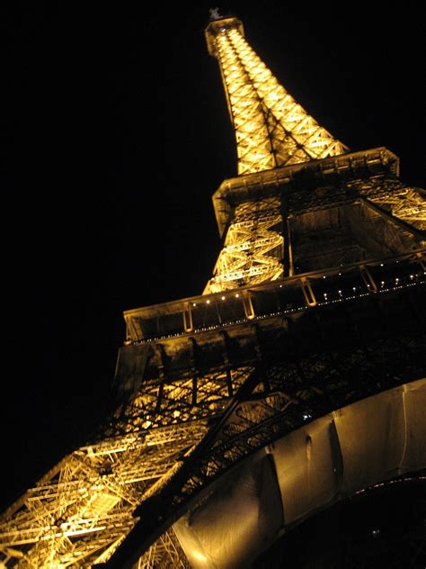 The Tour Eiffel by night