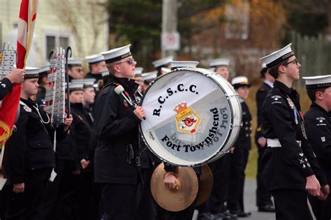 Seamus O'Regan on Twitter: "Remembrance Day in Shea Heights. St. John's ...