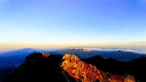 Volcan Baru: The Highest Peak in Panama | RunnerClick