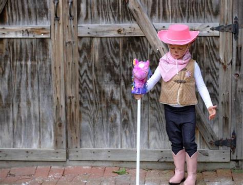 Easy DIY Sheriff Callie Costume - The Chirping Moms