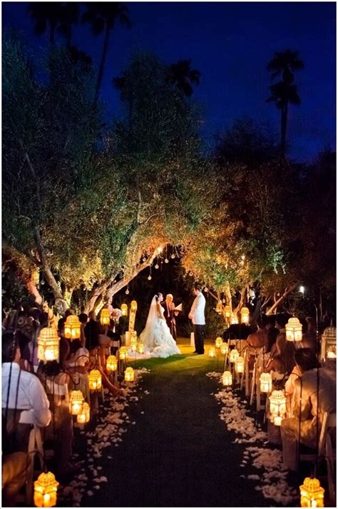 10 Outdoor Wedding Walkway Lighting Ideas