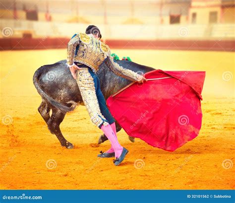 Corrida. Spanish Bullfight Stock Photography - Image: 32101562