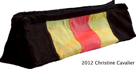 Jan 20 2012 | Pencil case made from recycled black t-shirts,… | Flickr