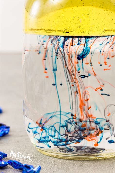 🦅 Fireworks in a Jar - 4th of July Oil and Water Science Experiment