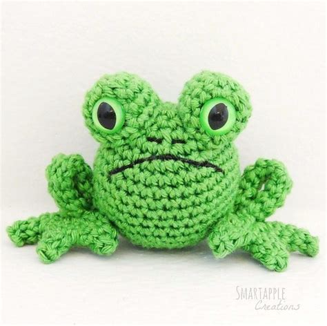 Fred the Amigurumi Frog pattern by Maarja Härsing-Värk | Crochet frog, Crochet patterns, Crochet ...