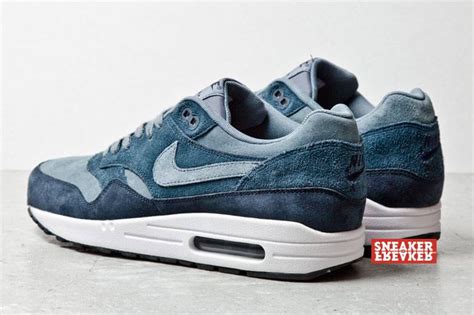 Nike Air Max 1 (Blue Suede) - Sneaker Freaker