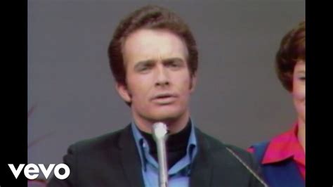 Merle Haggard - Okie From Muskogee (Live) Chords - Chordify