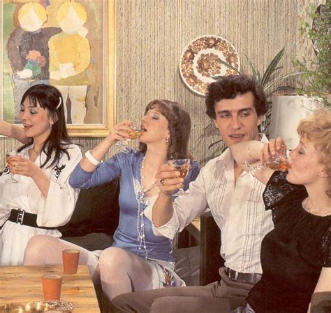 33 Cool Pics That Show How People Enjoyed Parties in the 1970s ~ Vintage Everyday