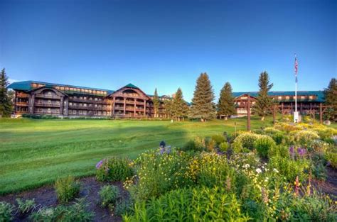 Glacier Park Lodge - UPDATED 2024 Prices, Reviews & Photos