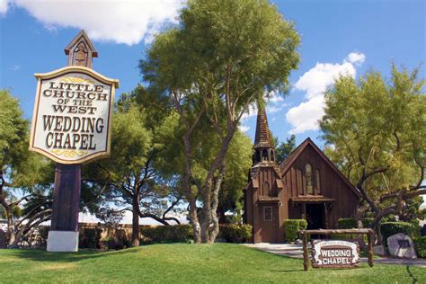 LITTLE CHURCH OF THE WEST WEDDING - LV Wedding Connection