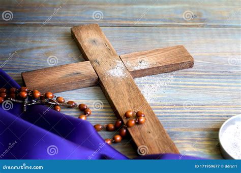 Prayer Almsgiving Fasting Ash Wednesday Concept with Wooden Cross Stock Image - Image of fasting ...