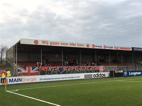 Almere City Stadium / Cambuur Shared Leader After Losing Points From Almere City In Volendam ...