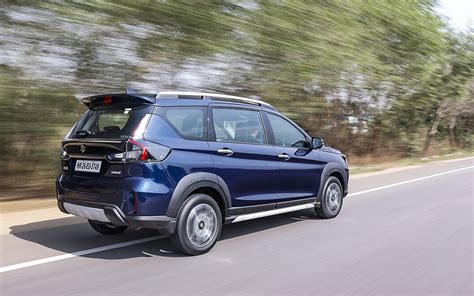 Maruti Suzuki XL6 Images | XL6 Exterior, Road Test and Interior Photo Gallery