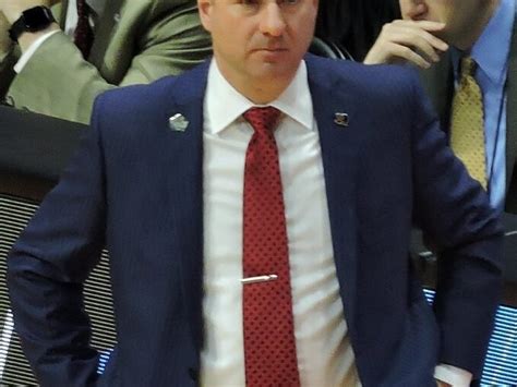 Chris Beard: Press conference| Interview| leaving texas tech| Girlfriend| Wiki - sportsjone