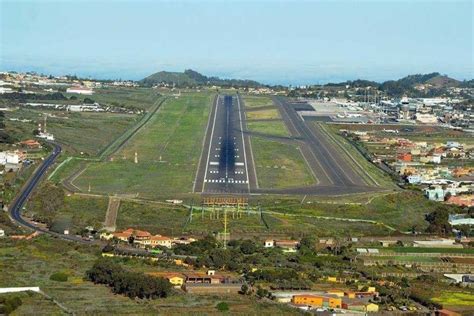 Canarias incrementa un 17% de asientos aéreos para la temporada de invierno