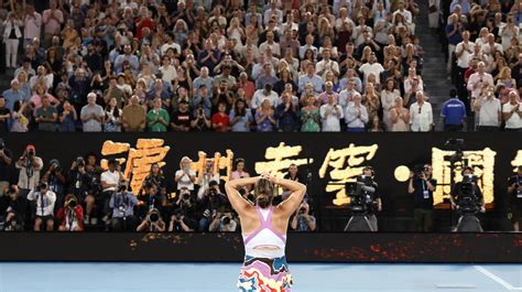 Aryna Sabalenka wins 1st Grand Slam title at Australian Open