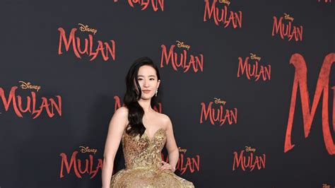 Who Is Liu Yifei - Mulan Actress Crystal Yifei Facts