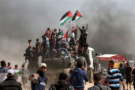 Hamas Protests Against Palestinian President In Dispute Over Right Of ...