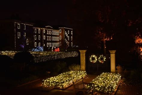 Garden Glow at Missouri Botanical Garden – Dang Travelers