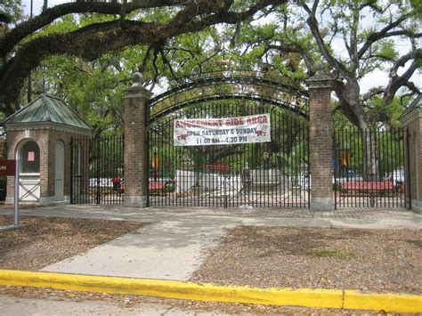 Carousel Gardens Amusement Park - Alchetron, the free social encyclopedia