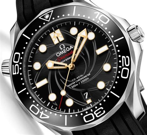 Omega Seamaster Diver 300M 007 James Bond On Her Majesty's Secret ...