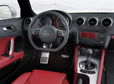 Audi TT Interior - Car Body Design