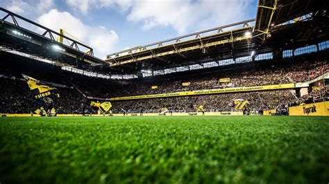 Signal Iduna Park : Das Westfalenstadion In Dortmund Industriekultur Im ...