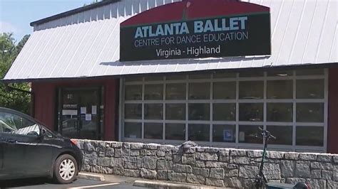 Atlanta Ballet dancers add distance to training | FOX 5 Atlanta