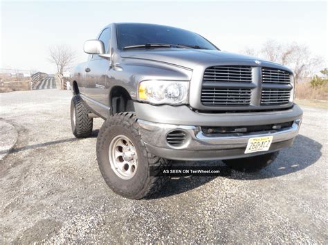 Lifted 2005 Dodge Ram 1500 Hemi Sport Standard Cab Pickup 2 - Door 5. 7l