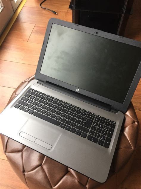 A silver HP HQ-TRE 71025 Laptop in excellent condition. A perfect ...