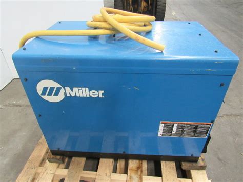 Miller Gold Star 652 CC/DC Welding Power Source 203/460/575V | Bullseye ...