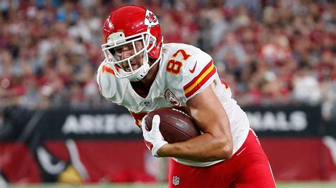 Travis Kelce tops Week 5 fantasy tight end rankings