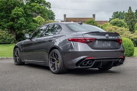 2018 Alfa Romeo Giulia Quadrifoglio | PCARMARKET