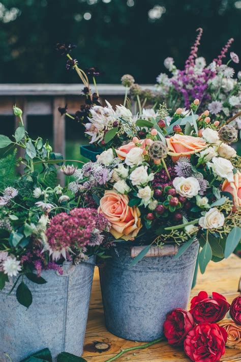 DIY Flower Buckets – Pretty Petals Flower Farm