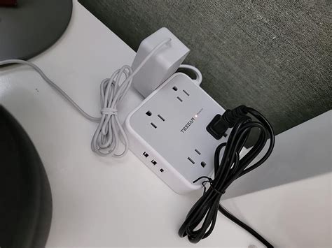 Surge Protector Power Strip, 8 AC Outlets, 3 USB Charger(1 USB C Port)