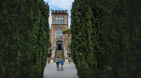 Larnach Castle – Our New Zealand