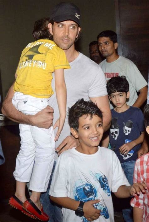 Hrithik Roshan and his kids at X-Man Screening Photos - FilmiBeat