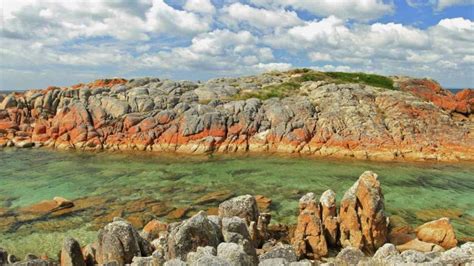 Bay of Fires Walk - Bay of Fires Hike - Bay of Fires Tasmania - Bay of ...