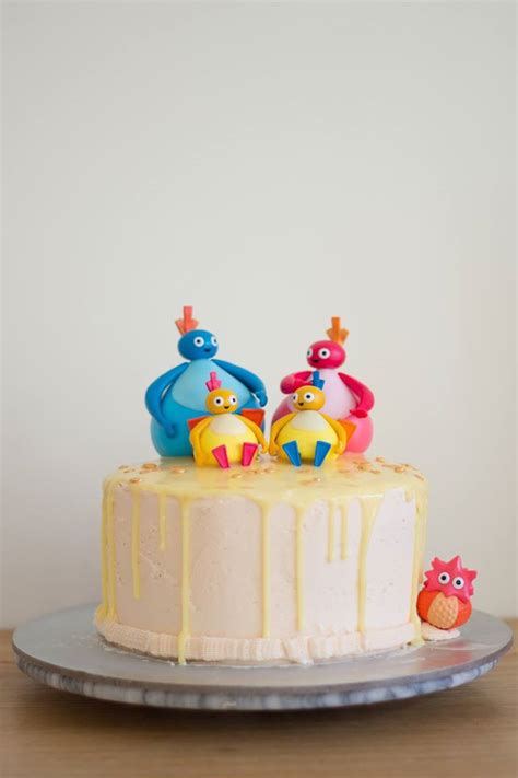 Twirlywoos Birthday Cake | Little Paper Swans