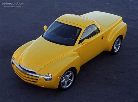 CHEVROLET SSR Specs & Photos - 2003, 2004, 2005, 2006 - autoevolution