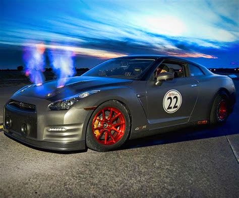 Video Shows What a 2200 Horsepower Nissan GT-R Sounds Like at the Track - TechEBlog